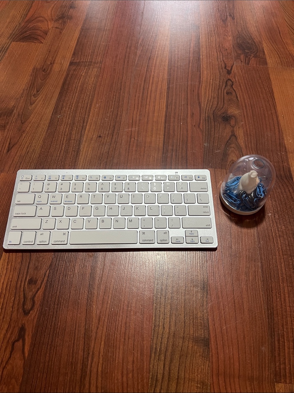 Bluetooth Keyboard and Paperclip Holder